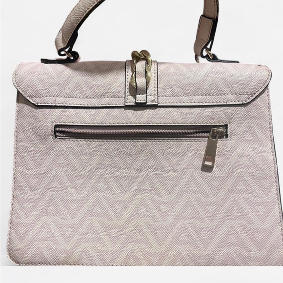Aldo Light Pink Geometric Satchel with Chain Detail - Picture 2 of 7